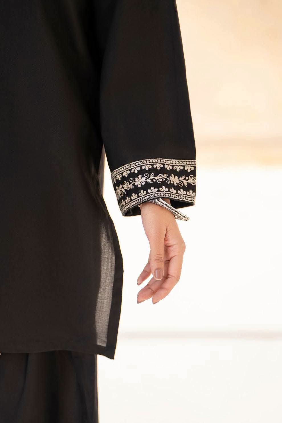 Velvet Dusk 2PCS With farshi Shalwar