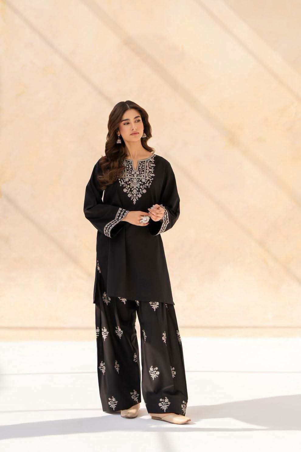 Velvet Dusk 2PCS With farshi Shalwar