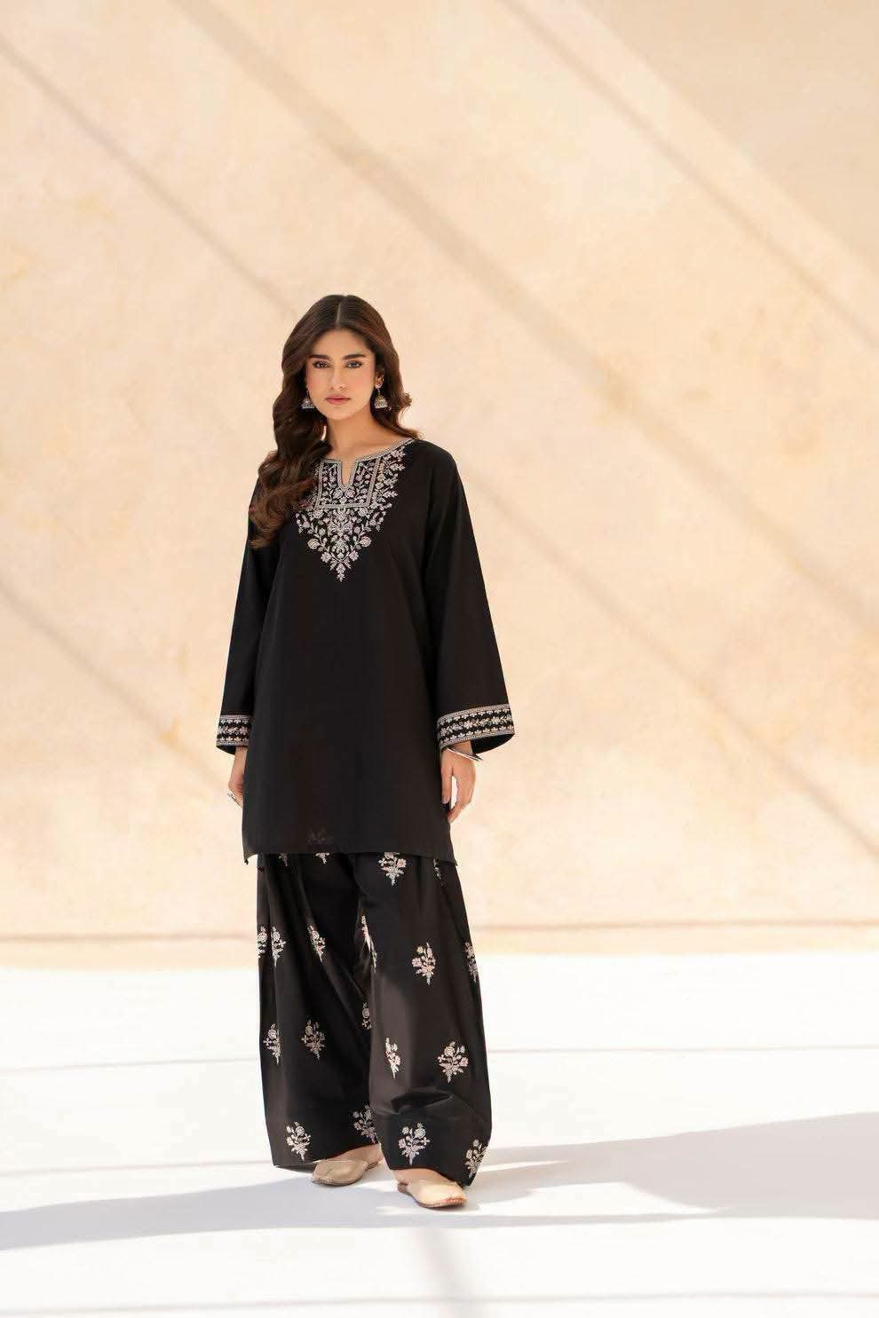Velvet Dusk 2PCS With farshi Shalwar